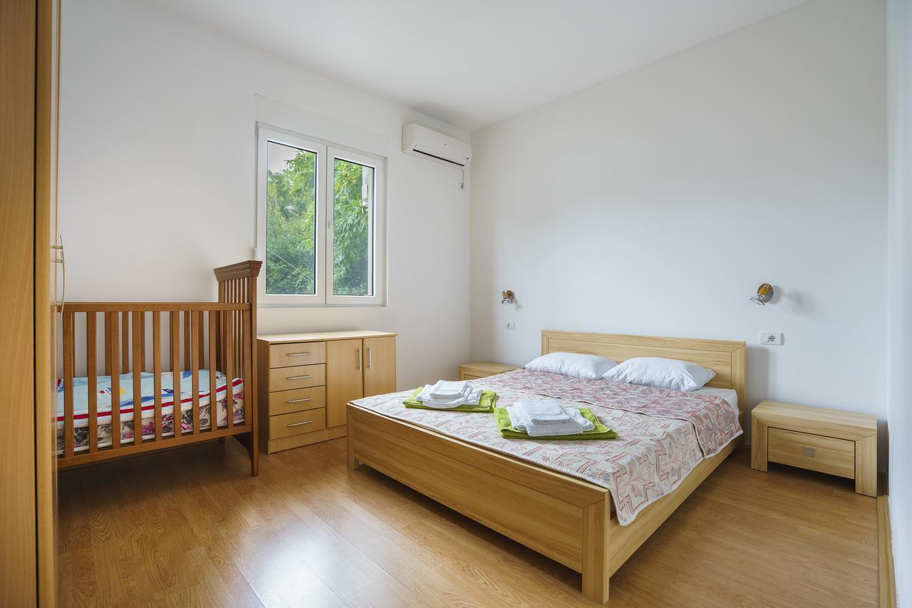 Villa KOSTA Donji Morinj Esterno foto