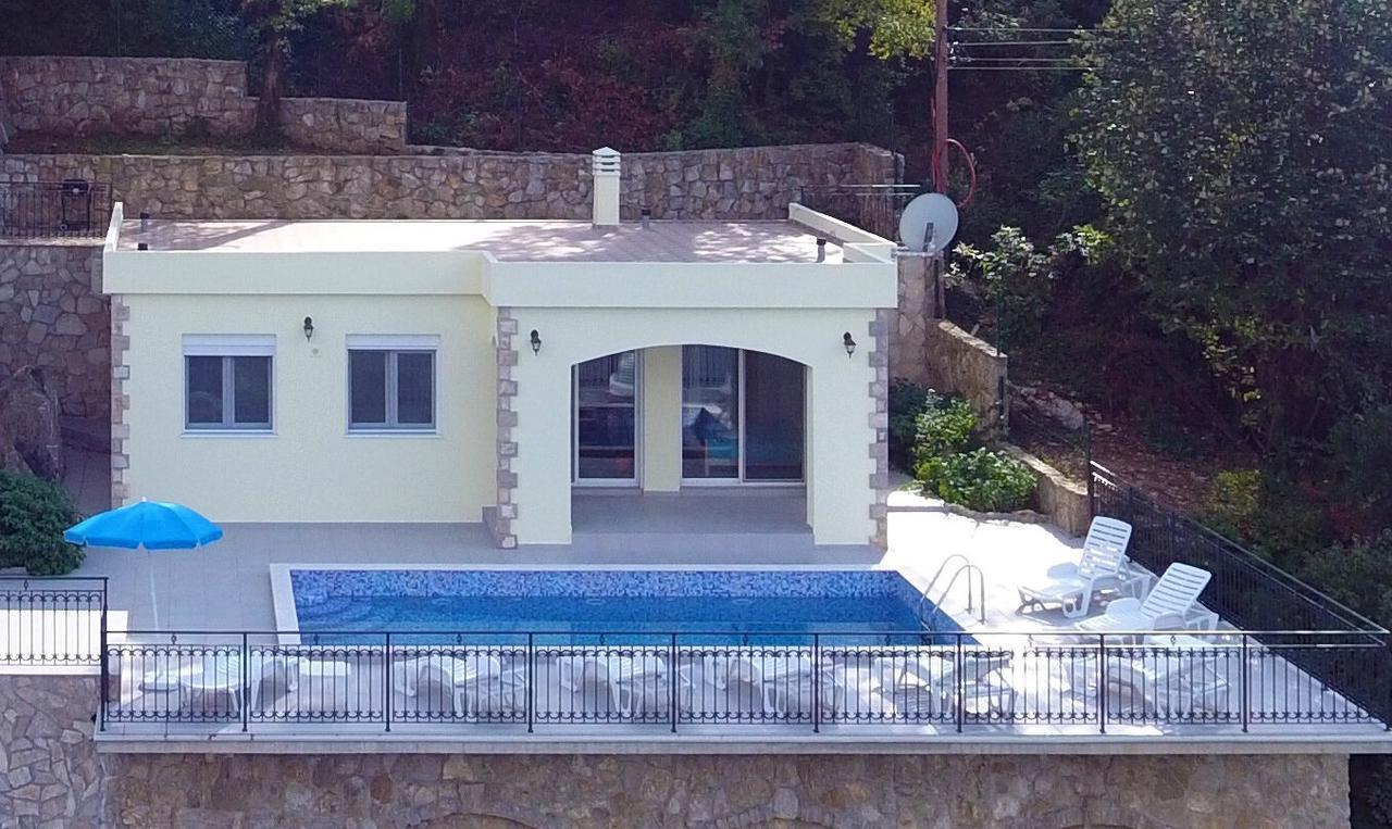 Villa KOSTA Donji Morinj Esterno foto