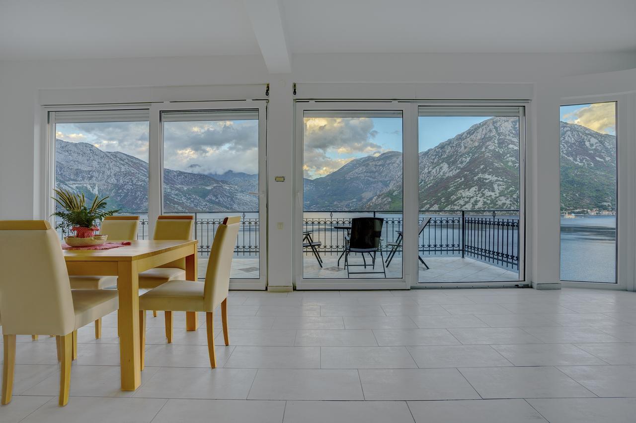 Villa KOSTA Donji Morinj Esterno foto